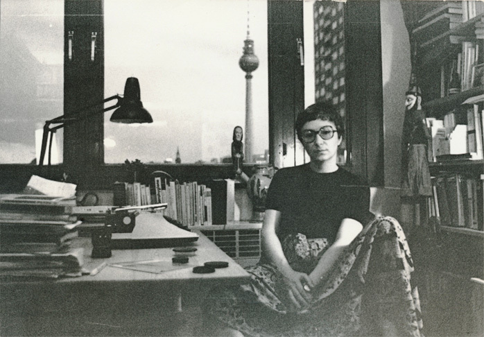 Ирене Рунге в своей квартире. Берлин, 1973. Фото из личного архива Ирене Рунге